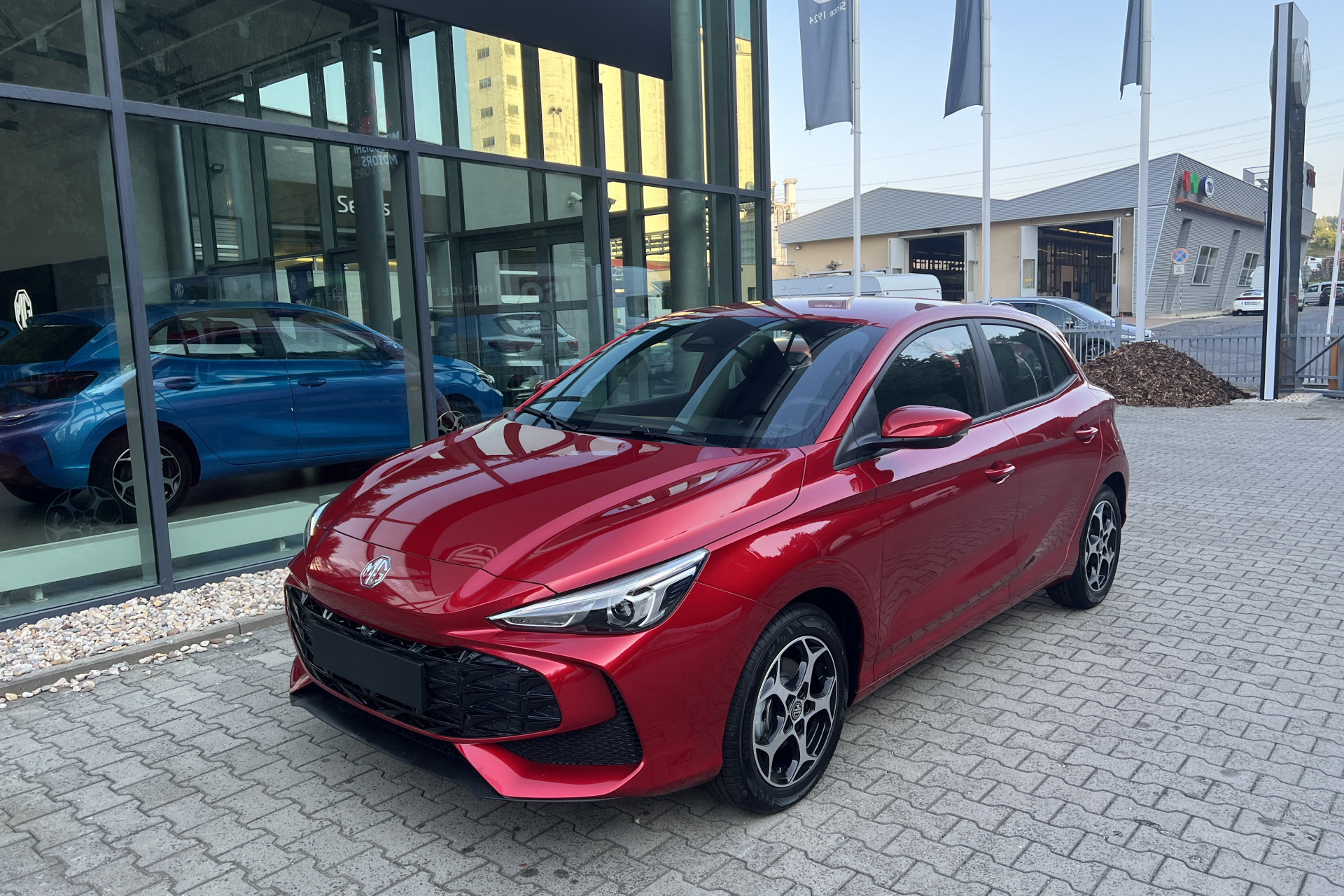 3 ELEGANCE 1.5 MT5