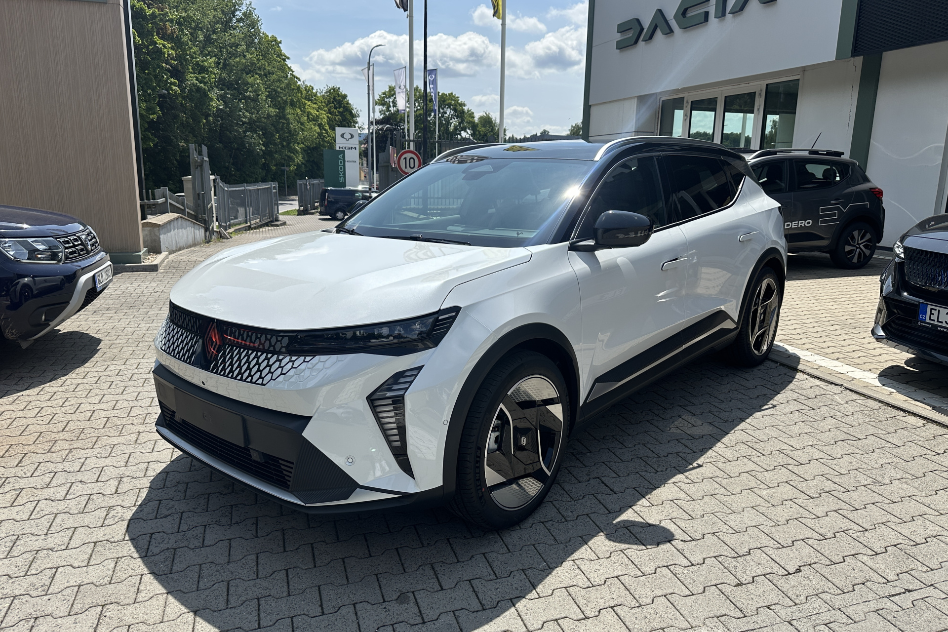 Renault Scenic E-Tech 220k