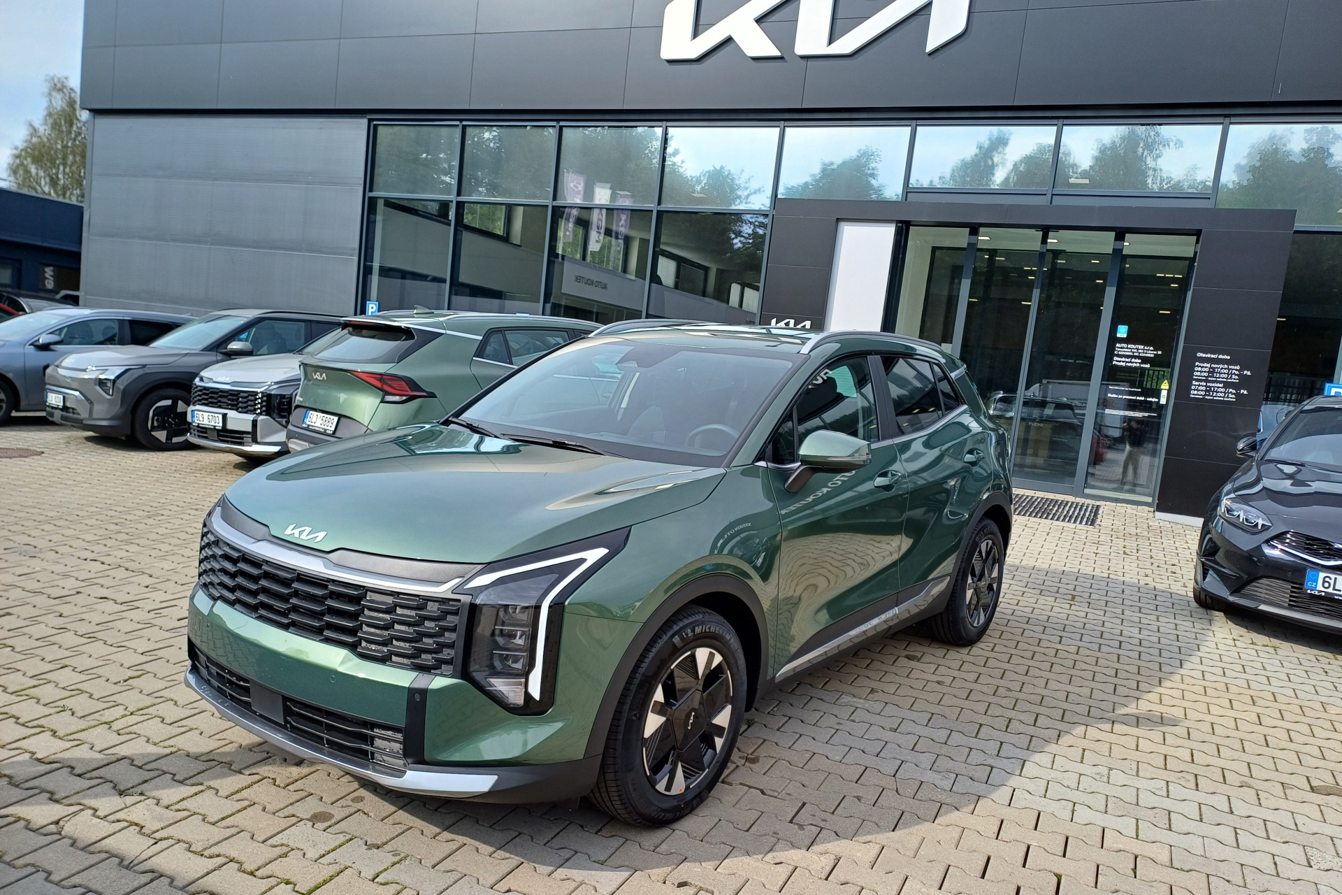 Kia Sportage 1,6 T-GDi 4x2 7DCT EXCLUSIVE PLUS