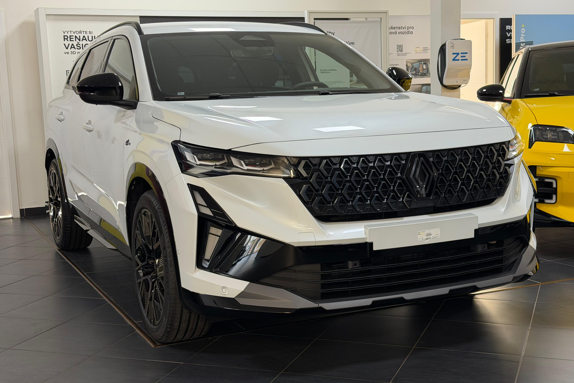 Renault Espace Esprit Alpine full hybrid E-Tech 200 k - 5 míst 