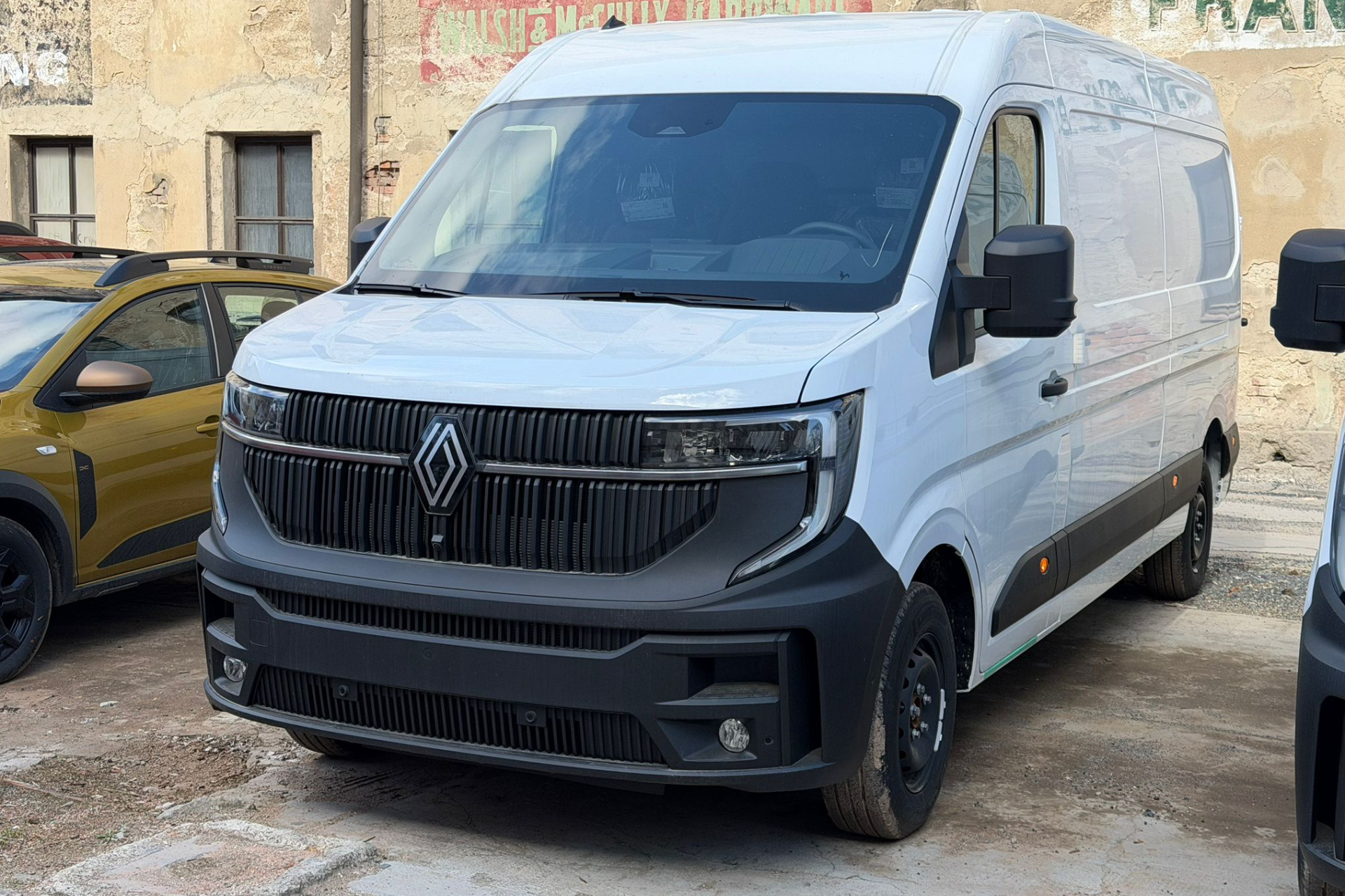 L3H2P3 Blue dCi 150 Advance Euro6e-bis