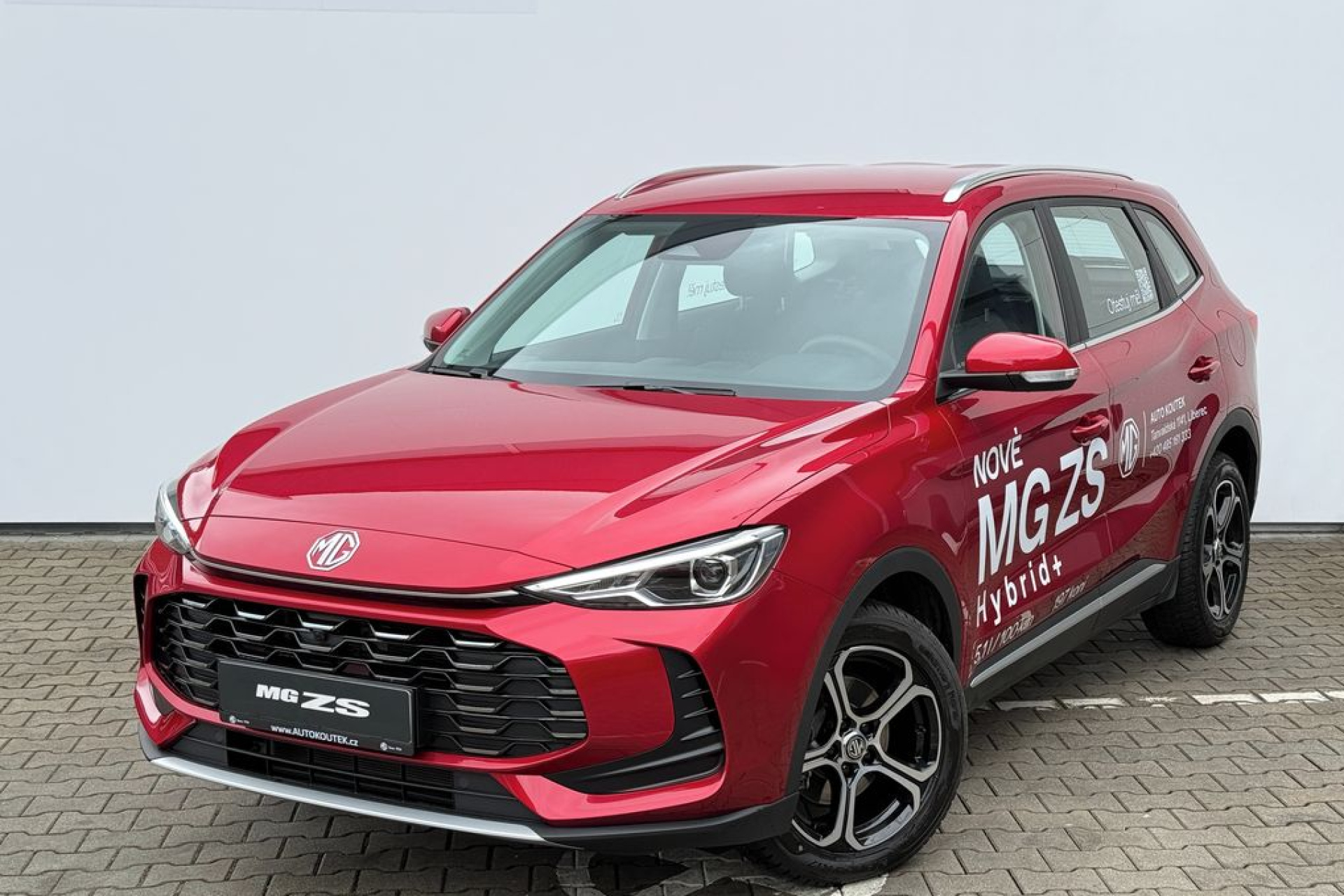 MG ZS, EMOTION HYBRID+ 195PS