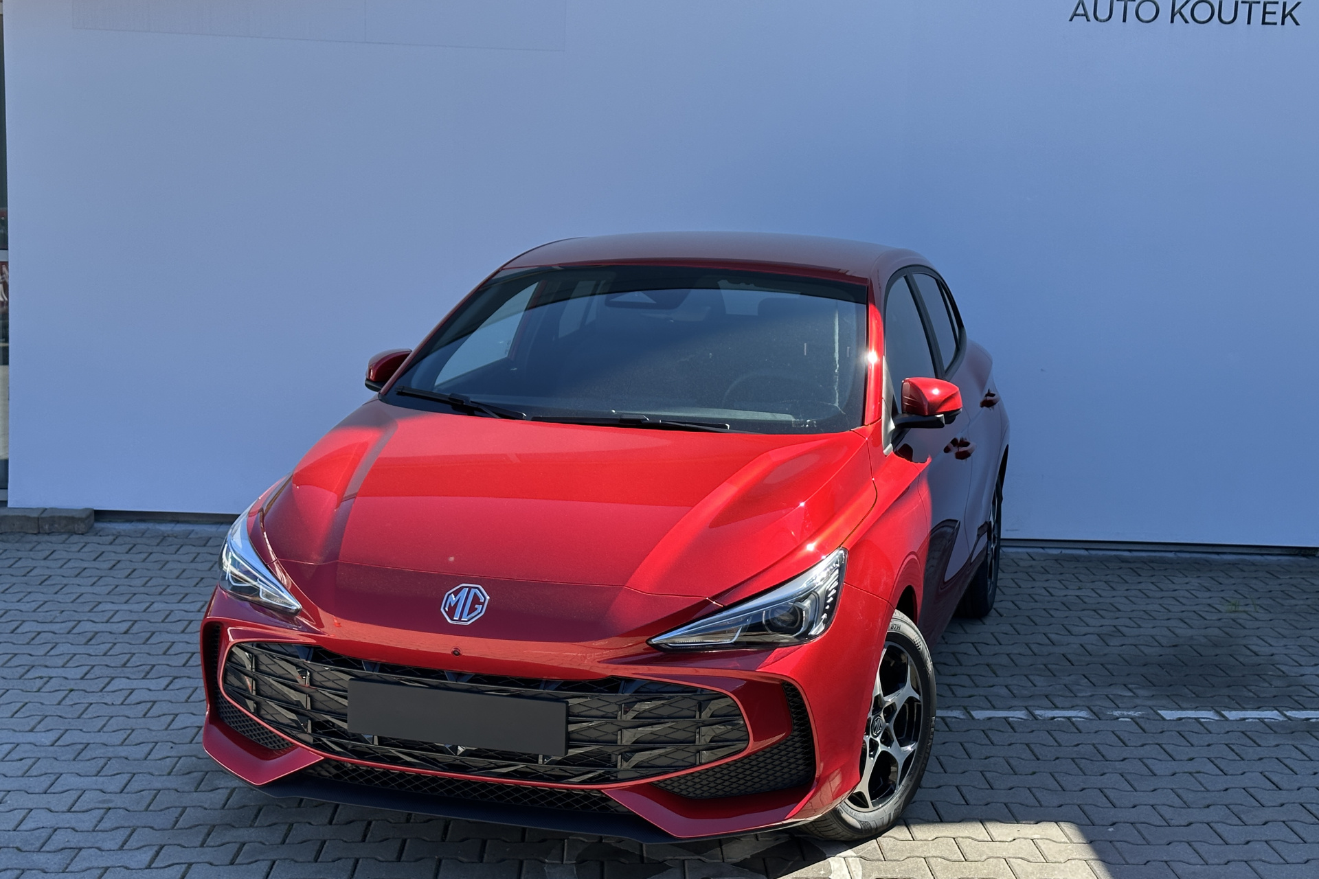 MG MG3, HEV+ EXCLUSIVE, 195hp
