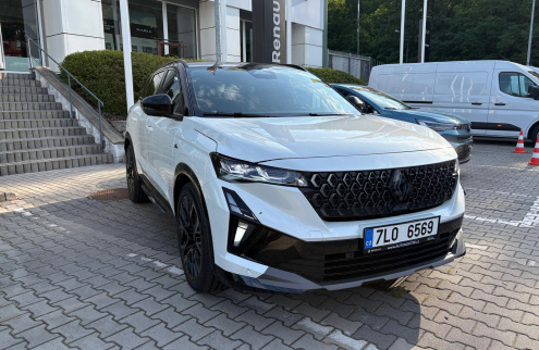 Renault Austral Esprit Alpine full hybrid E-Tech 200 MY25  